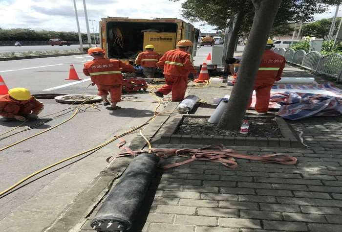 上海浦東新區(qū)公路管道非開挖修復(fù)